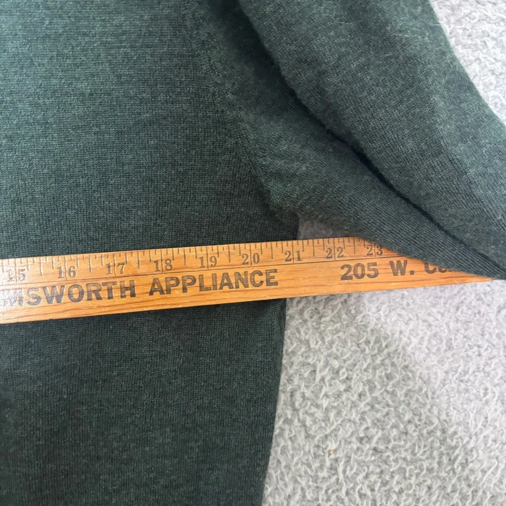 Joseph Abboud Mens XL Forest Green Extra Fine Merino Wool V-Neck Sweater‎